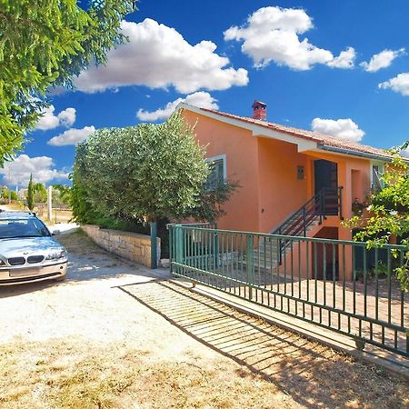 Apartment Luisa 1437 Peruški Dış mekan fotoğraf