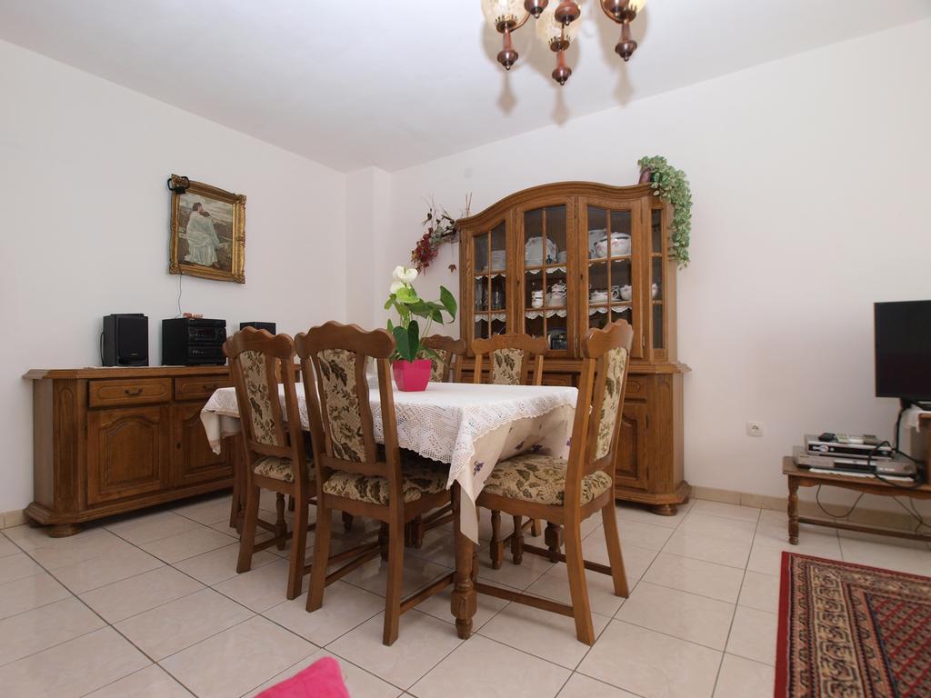 Apartment Luisa 1437 Peruški Dış mekan fotoğraf