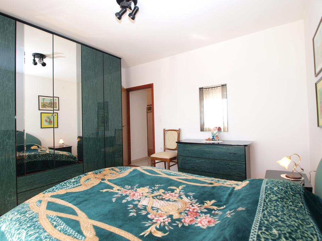 Apartment Luisa 1437 Peruški Dış mekan fotoğraf
