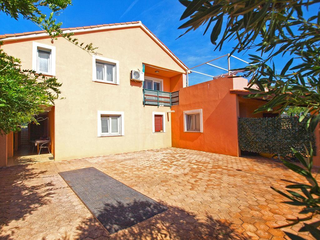 Apartment Luisa 1437 Peruški Dış mekan fotoğraf