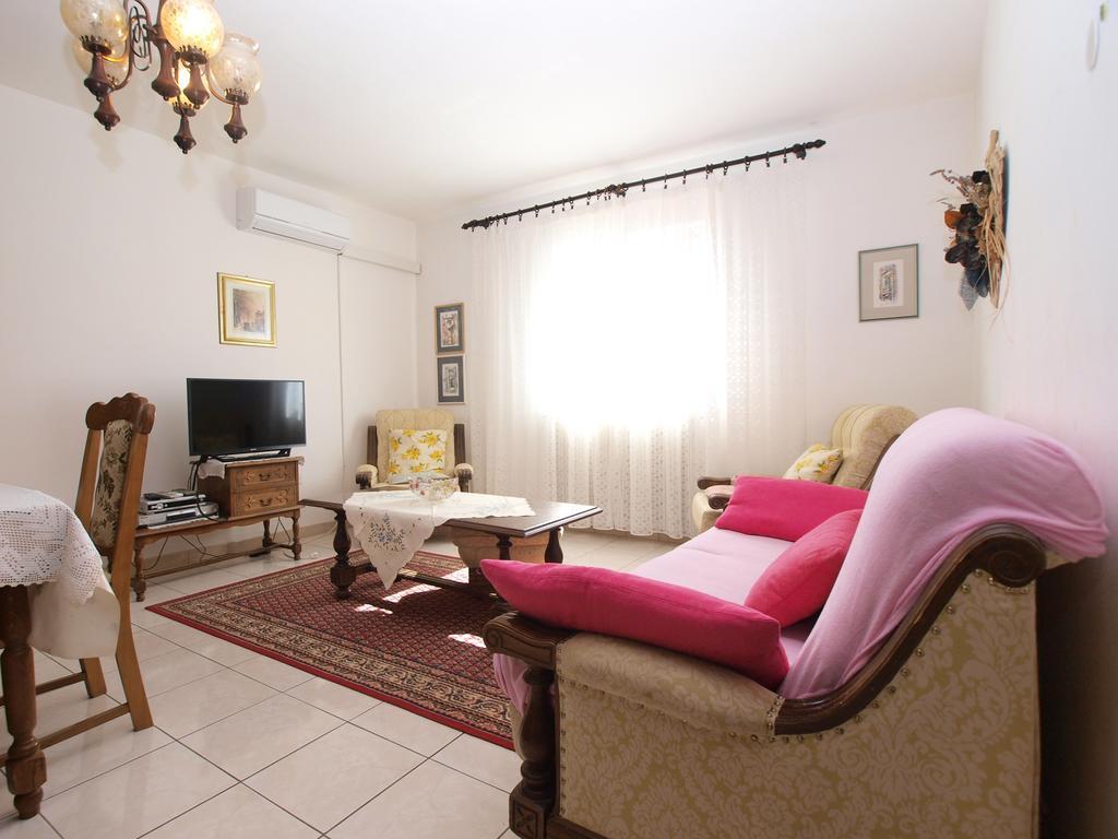 Apartment Luisa 1437 Peruški Dış mekan fotoğraf