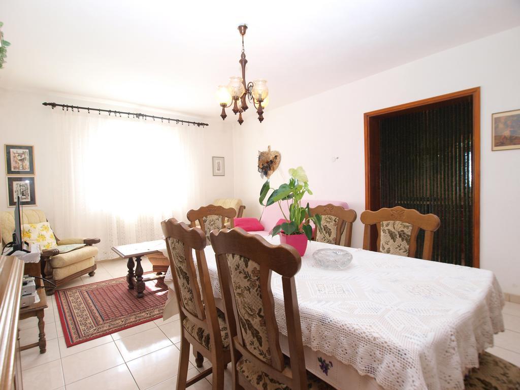 Apartment Luisa 1437 Peruški Dış mekan fotoğraf